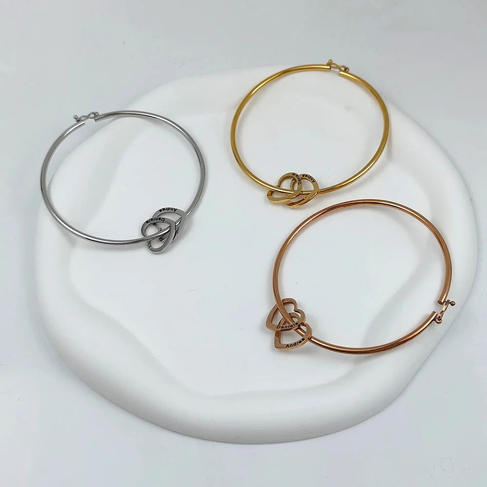 Bracelet Coeurs Unis Jusqu'à 9 Prénoms
